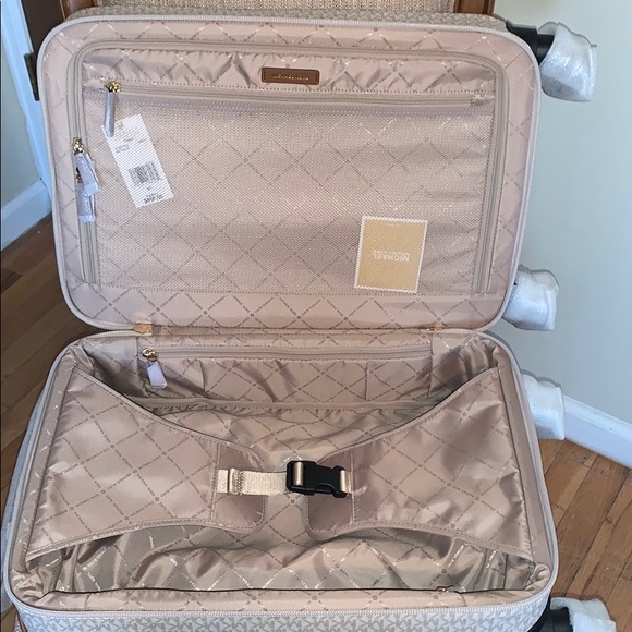 Michael Kors Carry On Luggage Trolley Vanilla - Picture 8 of 12